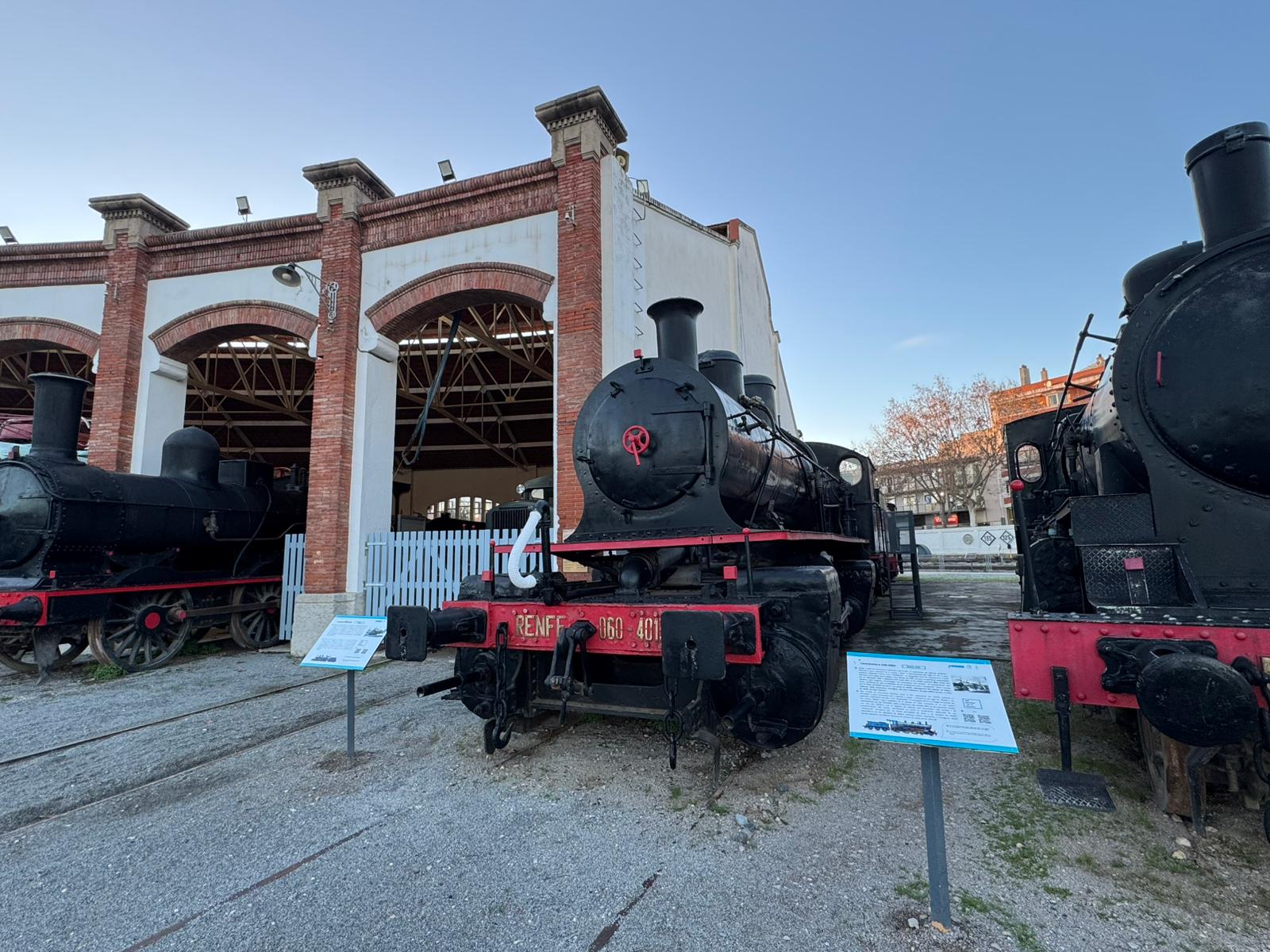 LOCOMOTORA DE VAPOR 060-4013. Central de Aragon 53. ��Mallet��